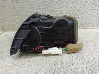 Дуйки правые LEXUS LS460 USF40 55660-50150 3 ракурс