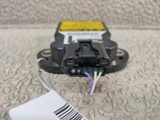 Датчик курсовой устойчивости LEXUS LS460 USF40 1UR-FSE 89183-12040 4 ракурс