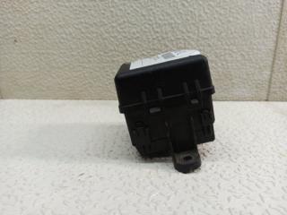 Блок предохранителей LEXUS LS460 USF40 1UR-FSE 82662-50170 3 ракурс