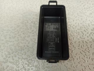 Блок предохранителей LEXUS LS460 USF40 1UR-FSE 82662-50300 5 ракурс