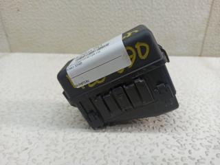 Блок предохранителей LEXUS LS460 USF40 1UR-FSE 82662-50300 3 ракурс