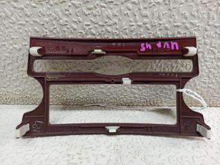 Консоль магнитофона LEXUS LS600H UVF45 55422-50080 2 ракурс