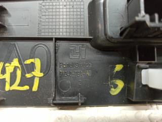Разъем HONDA CIVIC FC1 77240-TBA-A0 2 ракурс