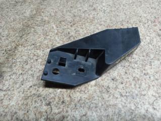 Крепеж бампера правый передний MAZDA VERISA DC5W D46150151 1 ракурс