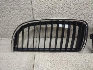 Решетка радиатора BMW 3-SERIES E90 224059-10 3 ракурс Решетка радиатора BMW 3-SERIES E90 224059-10 3 ракурс