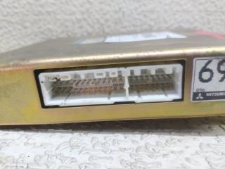 Блок управления efi MITSUBISHI GALANT E54A 6A12 MD756923 5 ракурс