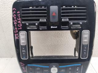 Климат-контроль NISSAN LEAF AZE0 27500 3NH0A 3 ракурс