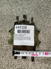 Тормозные колодки передние MAZDA PREMACY CREW 1 ракурс