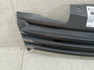 Решетка радиатора NISSAN ELGRAND NE51 VQ35DE 62310 WL 000 4 ракурс