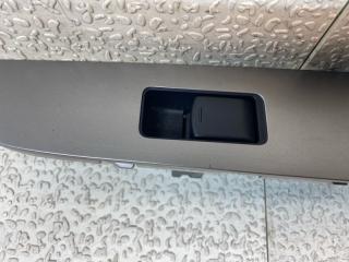 Блок упр. стеклоподьемниками правый задний NISSAN TIIDA C11 25411 1J60A 2 ракурс Блок упр. стеклоподьемниками правый задний NISSAN TIIDA C11 25411 1J60A 2 ракурс