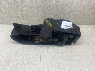 Блок предохранителей VOLVO V70 SW65 B5244 9494210 5 ракурс