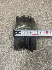Тормозные колодки передние MITSUBISHI DIAMANTE F13A 1 ракурс