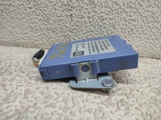 Блок управления парковкой LEXUS IS250 GSE20 4GR-FSE 89340-53020 3 ракурс