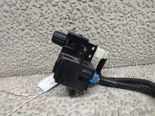 Кнопка LEXUS IS250 GSE20 4GR-FSE 15A984 3 ракурс