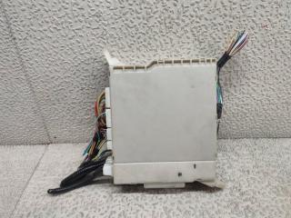 Блок предохранителей LEXUS IS250 GSE20 4GR-FSE 82730-53030 2 ракурс