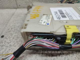 Блок предохранителей LEXUS IS250 GSE20 4GR-FSE 82730-53030 5 ракурс