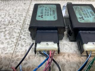 Блок предохранителей MITSUBISHI ECLIPSE D53A 6G72 MN141475 5 ракурс