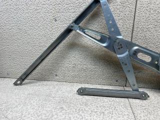 Стеклоподъемник левый передний TOYOTA PRIUS ZVW50 85720-47140 4 ракурс