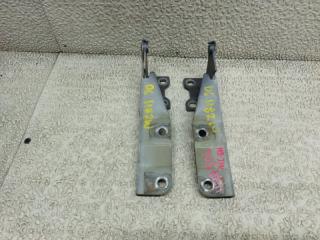 Петля капота MITSUBISHI EK WAGON H82W 1 ракурс Петля капота MITSUBISHI EK WAGON H82W 1 ракурс