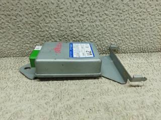 Электронный блок MITSUBISHI DION CR9W 4G63 MR507211 3 ракурс