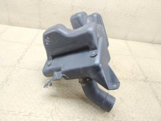 Влагоотделитель MAZDA BONGO SK22V R2S213200 5 ракурс Влагоотделитель MAZDA BONGO SK22V R2S213200 5 ракурс