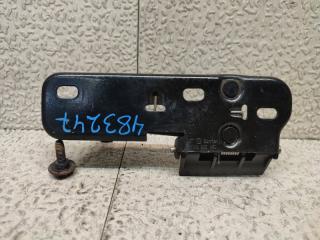 Замок капота VOLKSWAGEN GOLF 1K1 1K0823480 3 ракурс