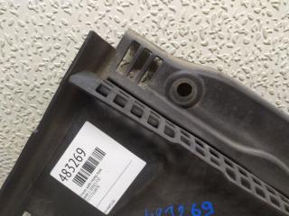 Уголок жабо правый передний BMW 5-SERIES F10 51717216978 3 ракурс