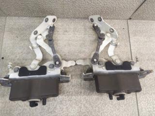 Петля капота MERCEDES-BENZ E-CLASS W212 A2129066201, A2048800128 4 ракурс