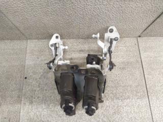 Петля капота MERCEDES-BENZ E-CLASS S212 A2048800128, A2129066201 1 ракурс