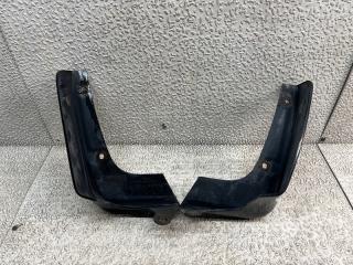 Брызговик задний NISSAN SERENA NC26 1 ракурс