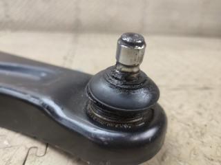 Рычаг правый передний SUZUKI EVERY DA64V K6A 3 ракурс