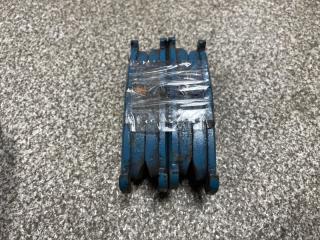Тормозные колодки передние SUBARU R2 RC1 2 ракурс