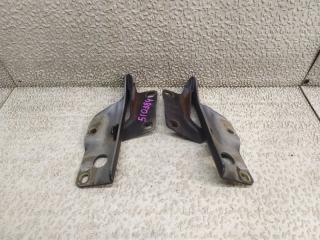 Петля капота NISSAN SUNNY