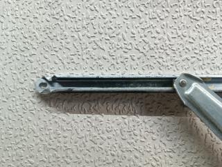 Стеклоподъемник левый передний TOYOTA VOXY ZRR70 85710-30400 3 ракурс