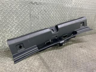 Накладка замка багажника MERCEDES-BENZ A-CLASS W177 260.920 A1776907902 2 ракурс