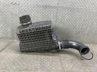 Корпус воздушного фильтра ALFA ROMEO 147 937 46791175/1 2 ракурс Корпус воздушного фильтра ALFA ROMEO 147 937 46791175/1 2 ракурс
