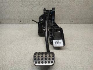 Педаль тормоза MERCEDES-BENZ A-CLASS W177 260.920 A2472902600 1 ракурс