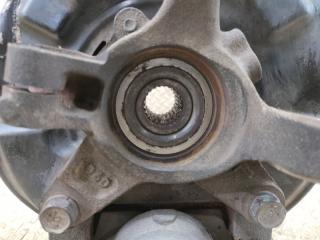 Ступица левая передняя SUBARU STELLA RN1 EN07 5 ракурс