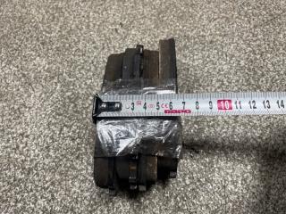 Тормозные колодки передние MAZDA MPV LY3P 3 ракурс