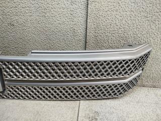 Решетка радиатора TOYOTA VOXY AZR60 1AZ-FSE 53101-28220 4 ракурс