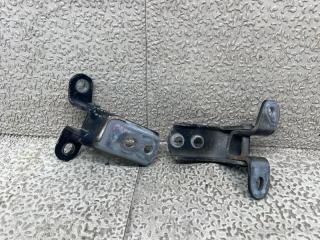 Петля дверная левая передняя TOYOTA MARK II GX115 3 ракурс
