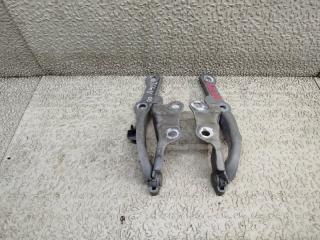 Петля капота TOYOTA BREVIS JCG11 2 ракурс