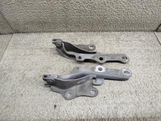 Петля капота TOYOTA BREVIS JCG11 3 ракурс