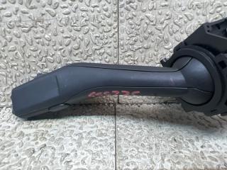 Блок подрулевых переключателей правый передний VOLKSWAGEN GOLF 1K 1K0 953 519 4 ракурс