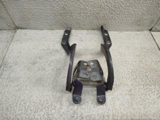 Петля капота SUBARU LUCRA L455F 2 ракурс Петля капота SUBARU LUCRA L455F 2 ракурс