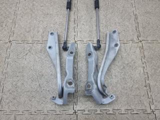Петля капота SUBARU EXIGA YA5 5 ракурс Петля капота SUBARU EXIGA YA5 5 ракурс