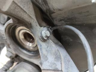 Суппорт левый передний HONDA STEPWGN RG3 K24A 5 ракурс Суппорт левый передний HONDA STEPWGN RG3 K24A 5 ракурс