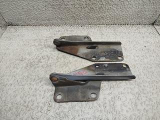 Петля капота NISSAN R'NESSA PNN30 3 ракурс