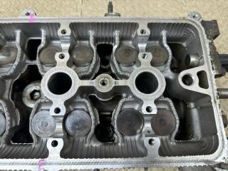 Головка блока цилиндров TOYOTA ESTIMA AHR20 2AZ-FXE 4 ракурс