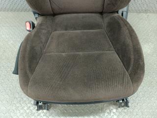 Сидение TOYOTA CROWN AWS210 2AR-FSE 4 ракурс